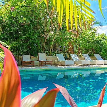 Bale Sampan Boutique Bungalows Gili Trawangan Buitenkant foto