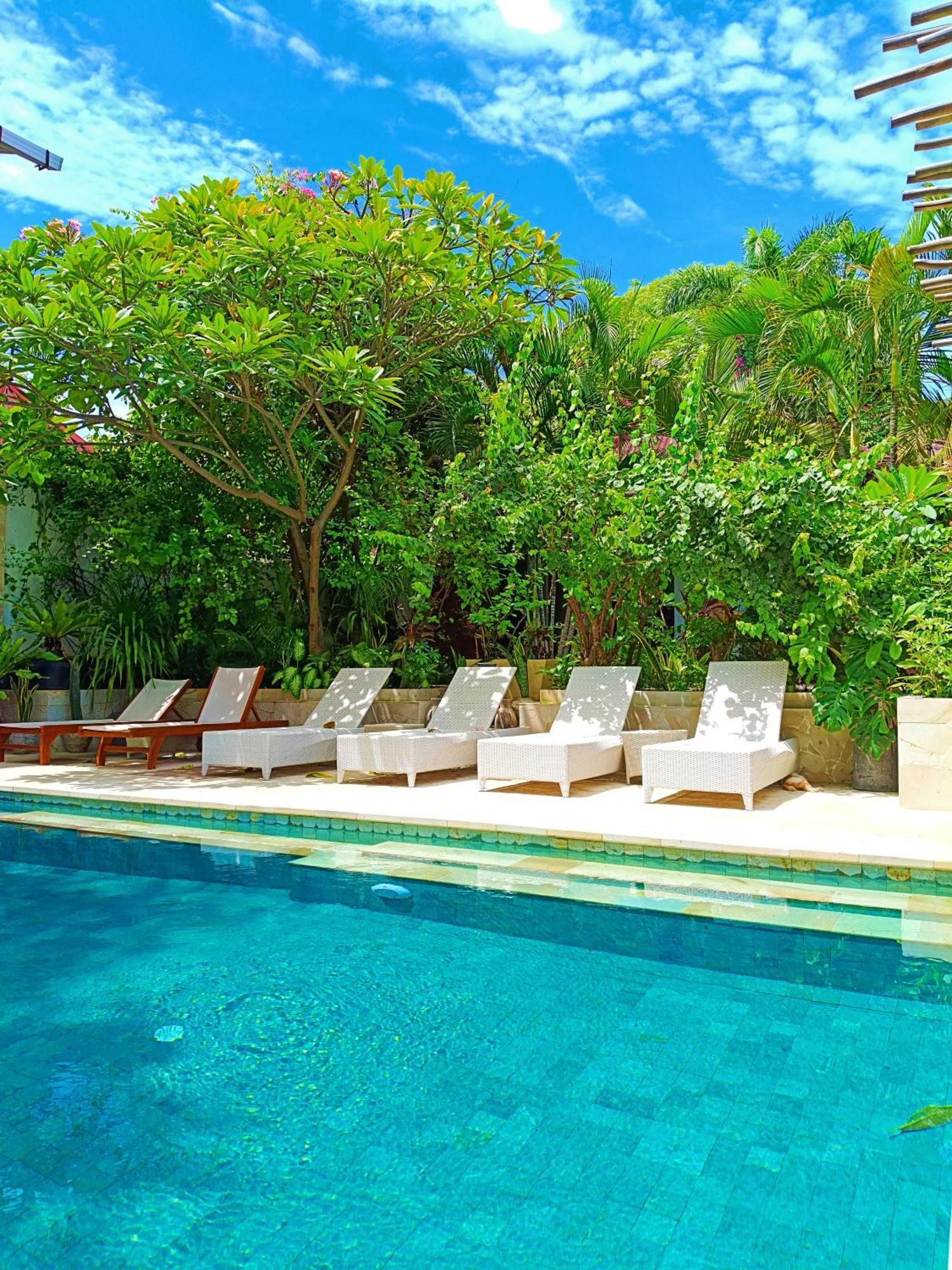 Bale Sampan Boutique Bungalows Gili Trawangan Buitenkant foto
