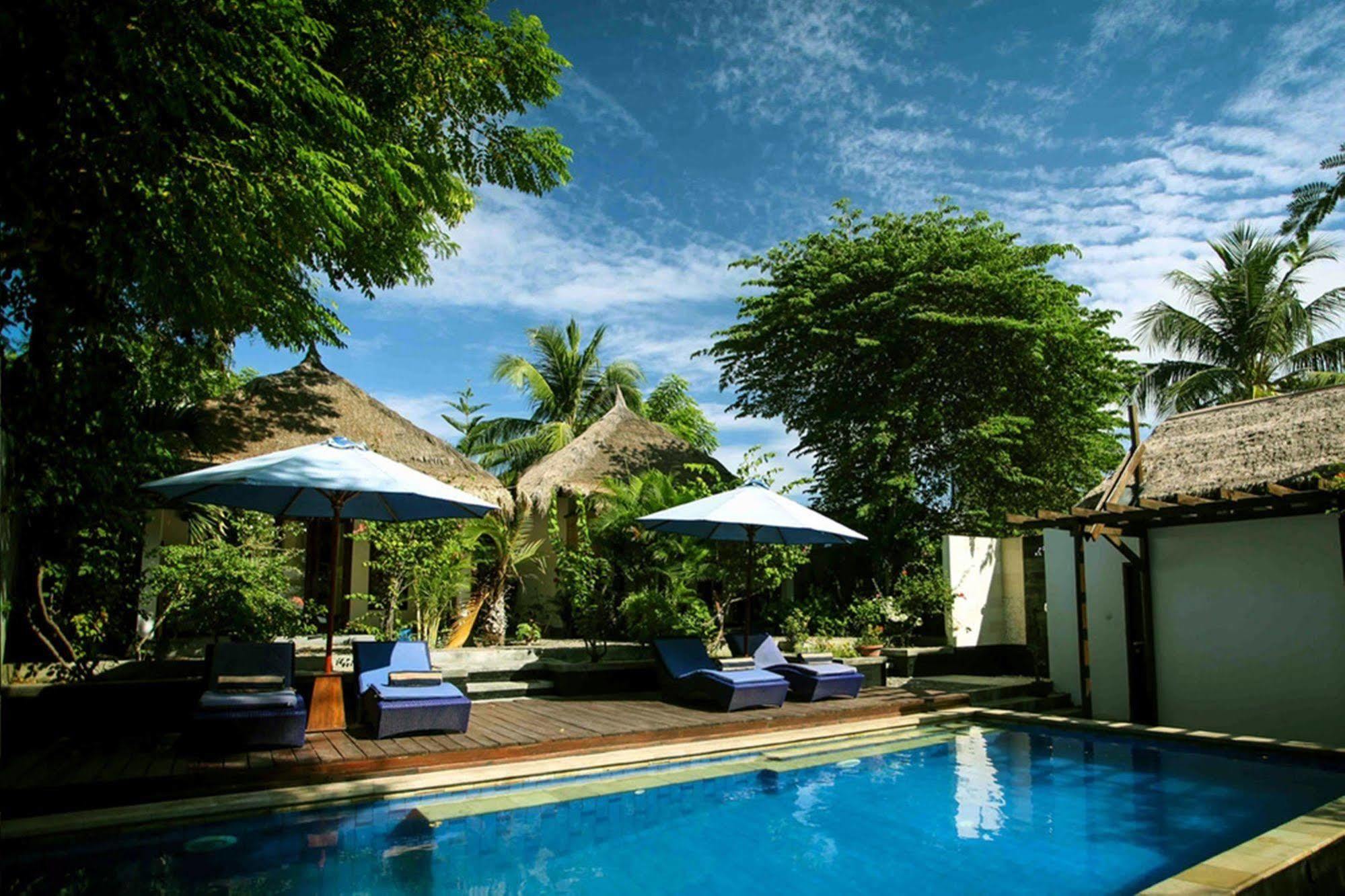 Bale Sampan Boutique Bungalows Gili Trawangan Buitenkant foto